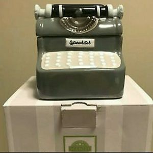 Scentsy Retired Typewriter Warmer